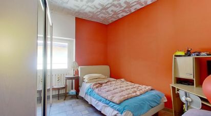Two-room apartment of 90 m² in Ventimiglia (18039)