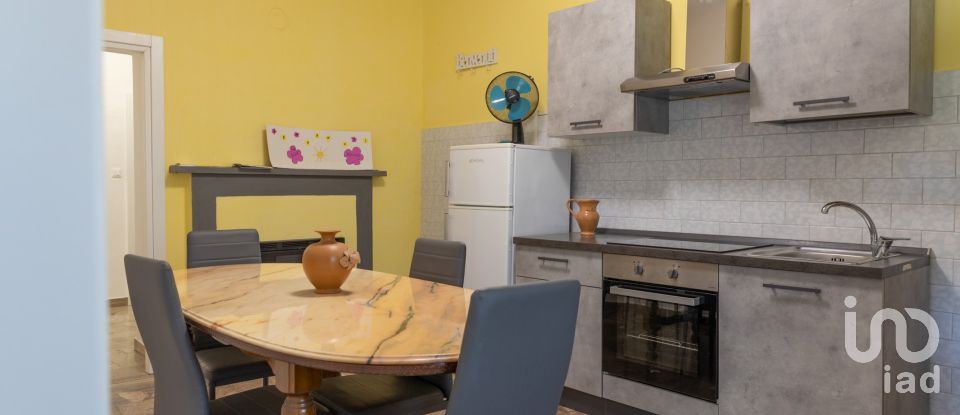 Abitazione 9 locali di 93 m² in Acqualagna (61041)