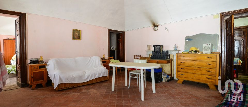 Rifugio 10 locali di 270 m² in Massimino (12071)