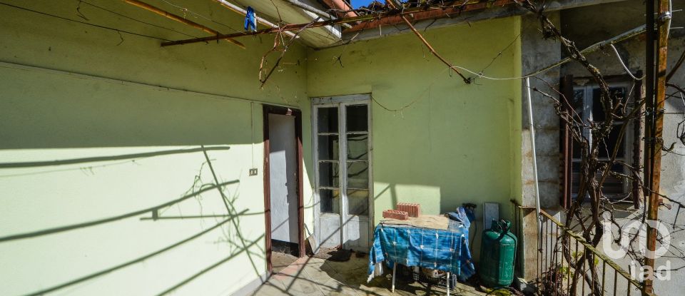 Rifugio 10 locali di 270 m² in Massimino (12071)