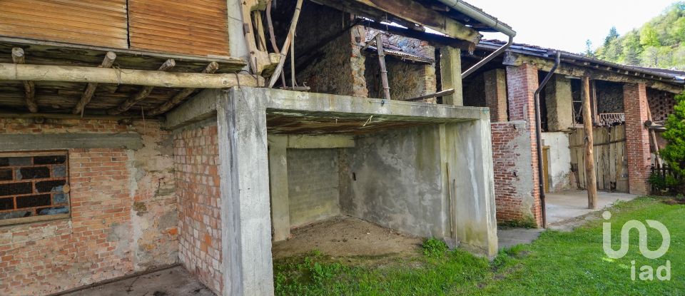 Rifugio 10 locali di 270 m² in Massimino (12071)