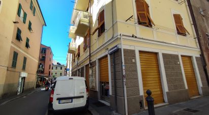 Shop / premises commercial of 120 m² in Genova (16154)