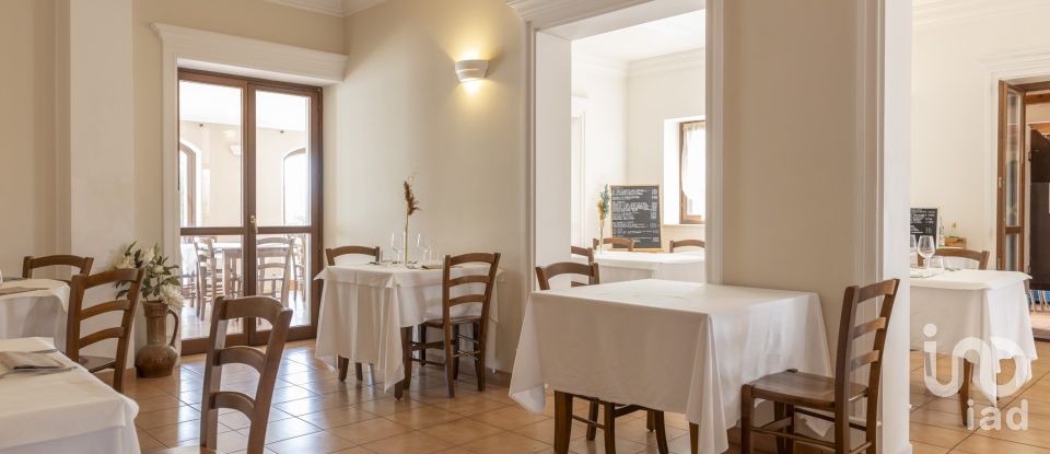 Hotel-ristorante di 998 m² in Porto Recanati (62017)