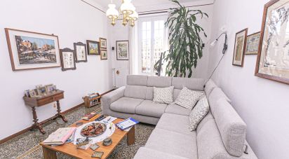 Apartment 6 rooms of 100 m² in Genova (16135)