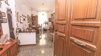 Appartamento 6 locali di 100 m² a Genova (16135)