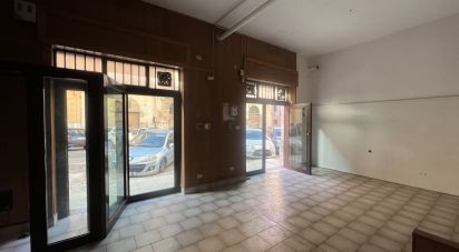 Negozio / locale commerciale di 36 m² in Palermo (90139)