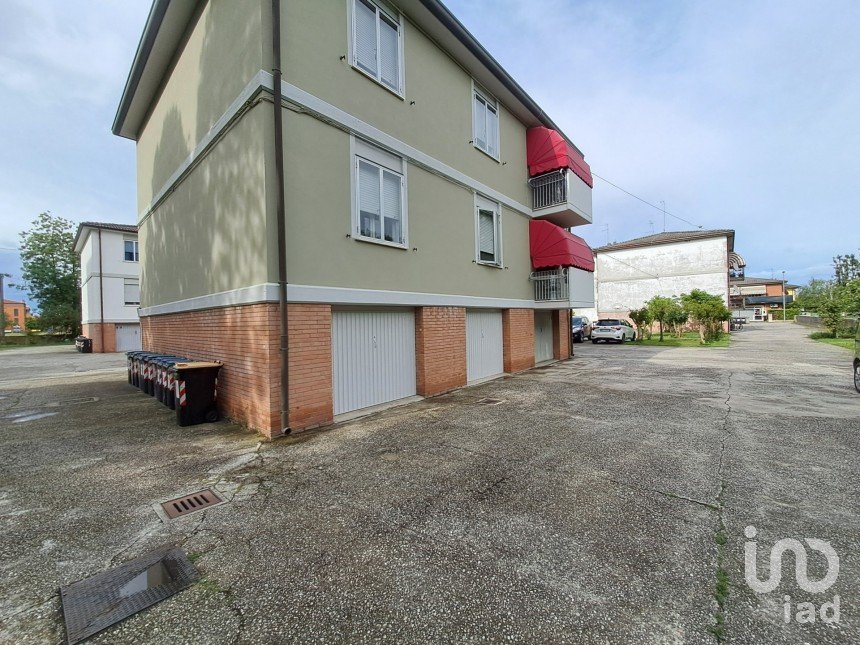 Apartment 6 rooms of 125 m² in Rovigo (45100)
