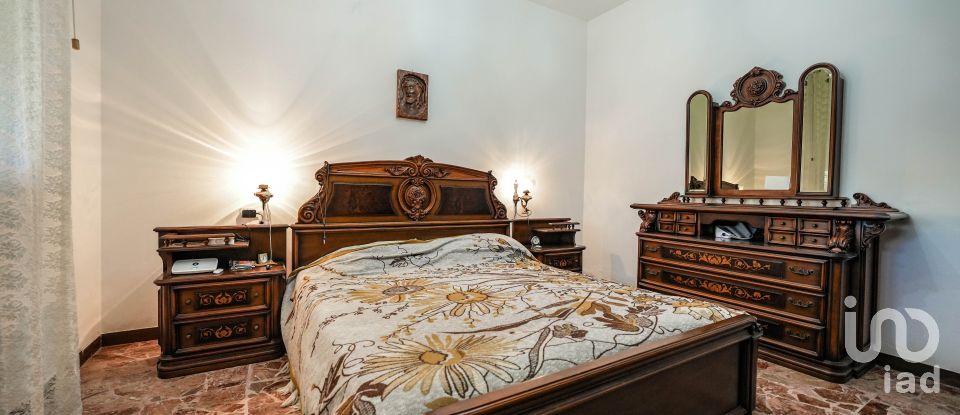 Mansion 8 rooms of 146 m² in Codigoro (44021)