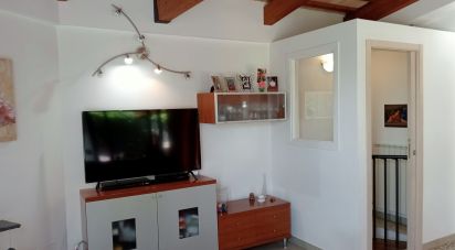 Block of flats 5 rooms of 110 m² in Mondolfo (61037)