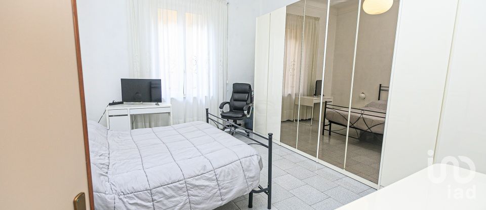 Apartment 6 rooms of 105 m² in Genova (16149)