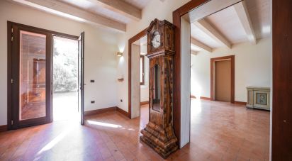 Barn conversion 9 rooms of 382 m² in Ro (44033)
