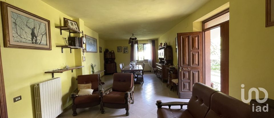 Town house 12 rooms of 330 m² in Civitanova Marche (62012)