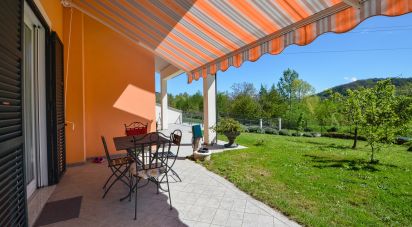 Casale 7 locali di 160 m² in Carcare (17043)