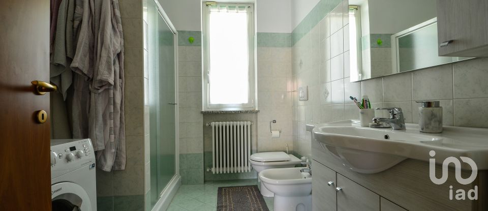 Farm 7 rooms of 160 m² in Carcare (17043)