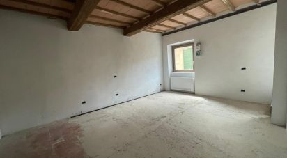 Townhouse 7 rooms of 138 m² in Montevarchi (52025)