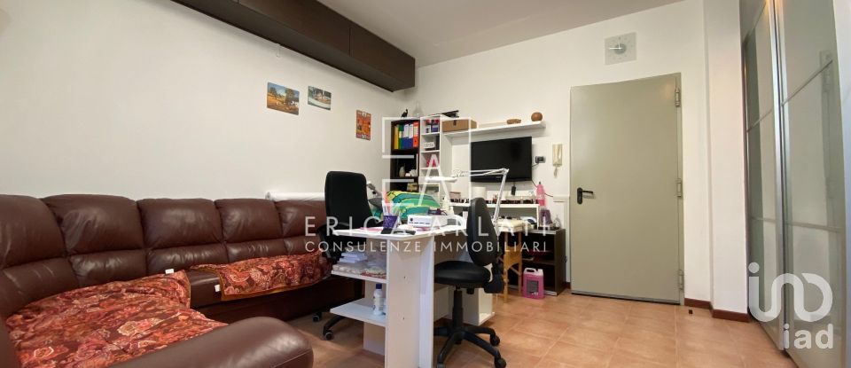 Trilocale di 105 m² a Appiano Gentile (22070)