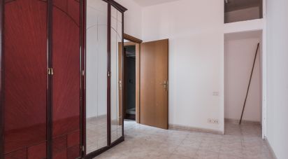 Bilocale di 52 m² a Roma (00171)