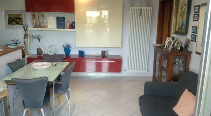 Palazzo / Stabile 3 locali di 57 m² a Montesilvano (65015)