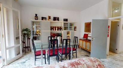 Appartamento 7 locali di 133 m² a Arenzano (16011)