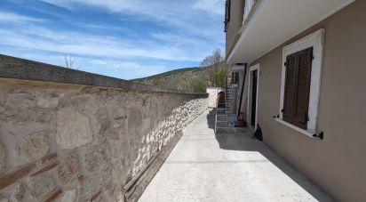 Casa di paese 6 locali di 75 m² in Barisciano (67021)