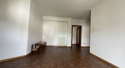 Apartment 5 rooms of 89 m² in Subbiano (52010)