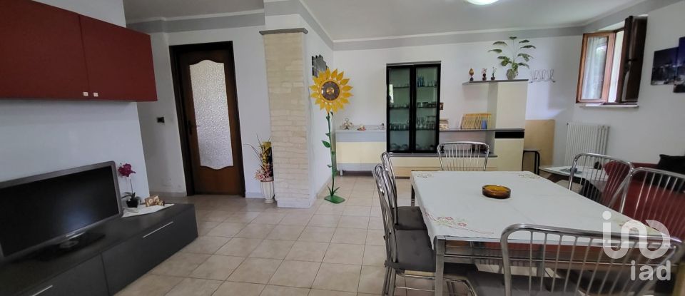 Casa indipendente / Villa 5 locali di 301 m² in San Damiano d'Asti (14015)