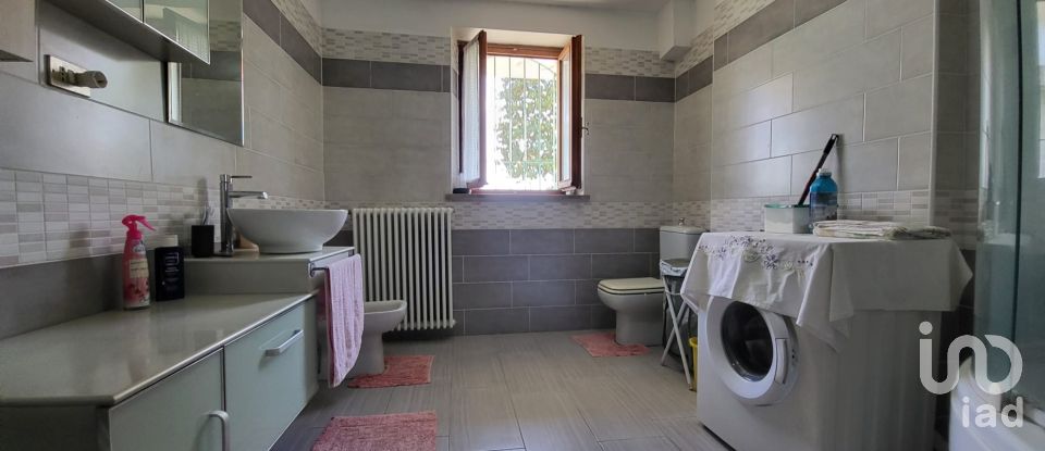 Casa indipendente / Villa 5 locali di 301 m² in San Damiano d'Asti (14015)