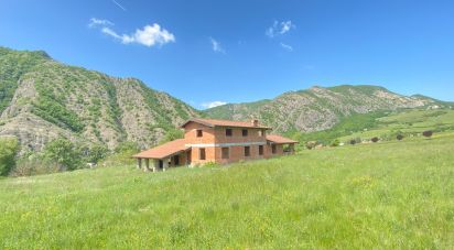 Rustico 0 locali di 400 m² in Cantalupo Ligure (15060)