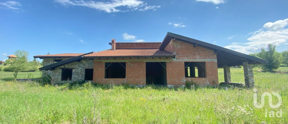 Rustico 0 locali di 400 m² in Cantalupo Ligure (15060)