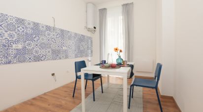 Appartamento 5 locali di 70 m² a Genova (16144)