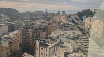 Trilocale di 70 m² a Genova (16129)