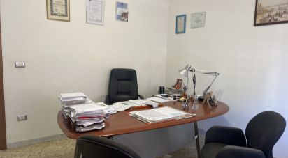 Negozio / locale commerciale di 51 m² in Martina Franca (74015)