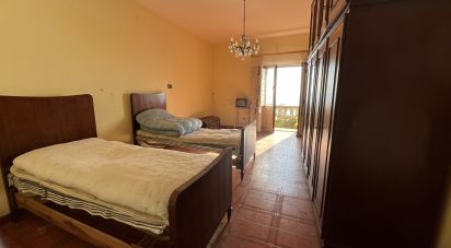 Village house 6 rooms of 155 m² in - (87030)