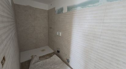 Appartamento 6 locali di 94 m² a Genova (16159)