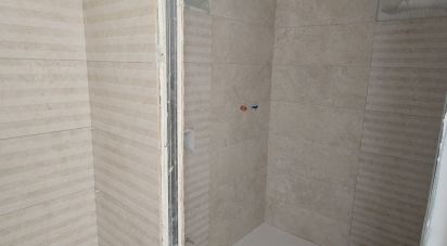 Appartamento 6 locali di 94 m² a Genova (16159)