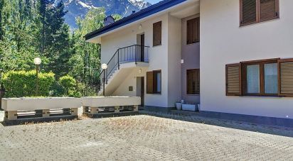 Trilocale di 92 m² a Quart (11020)