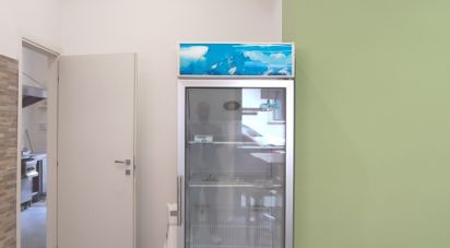 Negozio / locale commerciale di 60 m² in Torino (10122)