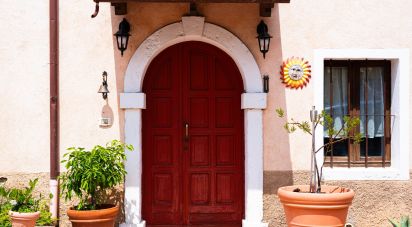 Casa indipendente / Villa 5 locali di 108 m² in Costermano (37010)