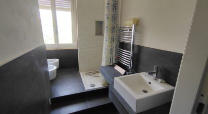 Palazzo / Stabile 4 locali di 72 m² a Bolano (19020)