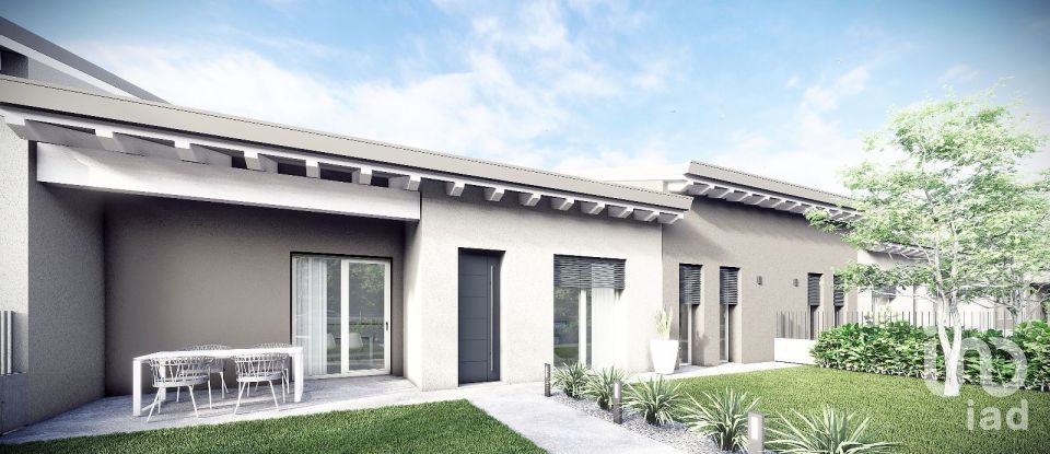 Casa indipendente / Villa 6 locali di 135 m² in Goito (46044)