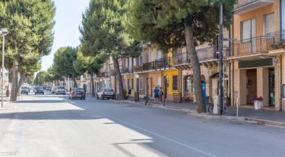 Negozio / locale commerciale di 69 m² in Porto Recanati (62017)