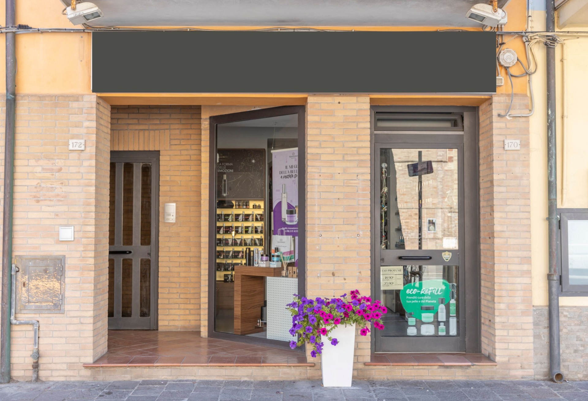 Negozio / locale commerciale 2 Porto Recanati 69.00 121263