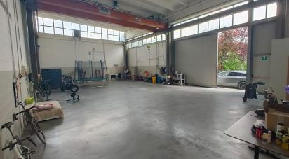 Capannone di 210 m² in Botticino (25082)