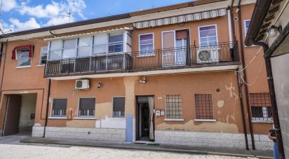Casa indipendente / Villa 5 locali di 319 m² in Migliaro (44020)