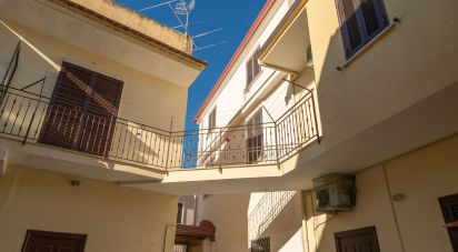 Casa indipendente / Villa 3 locali di 100 m² in Grazzanise (81046)