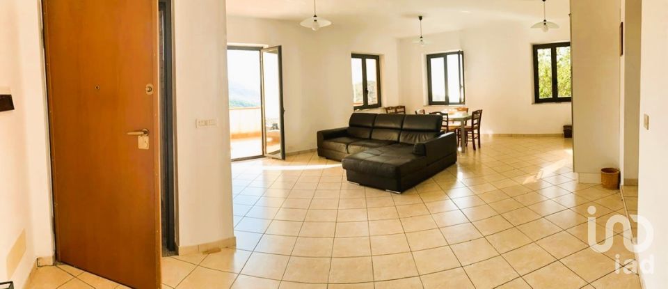 Apartment 6 rooms of 129 m² in Martirano Lombardo (88040)
