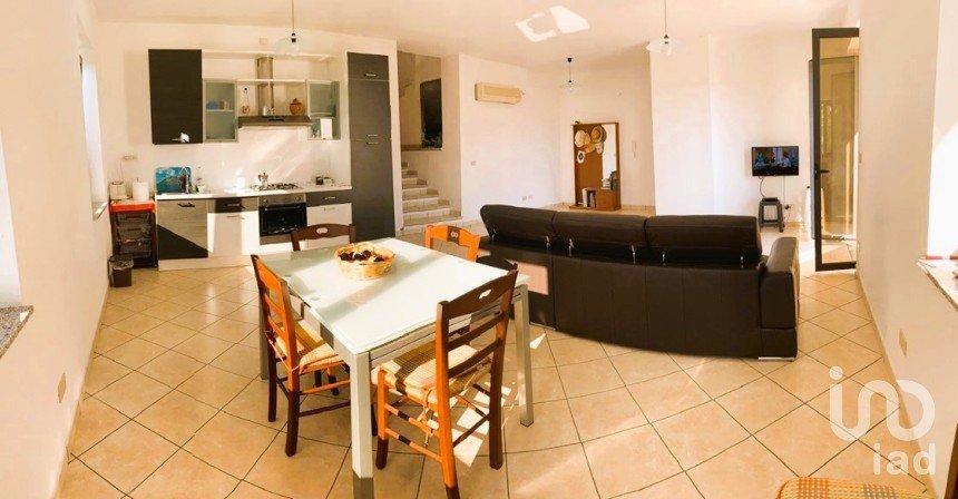 Apartment 6 rooms of 129 m² in Martirano Lombardo (88040)