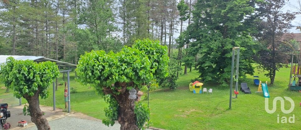 Casale 17 locali di 362 m² in Masio (15024)