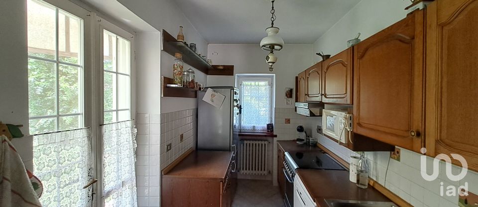 Casale 17 locali di 362 m² in Masio (15024)