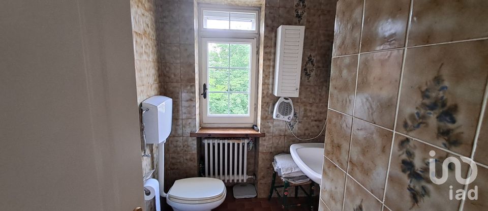 Casale 17 locali di 362 m² in Masio (15024)